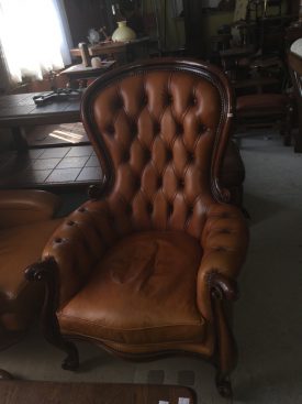 2E903137 Bőr barokk karfás fotel