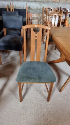 Könnyű fa székek